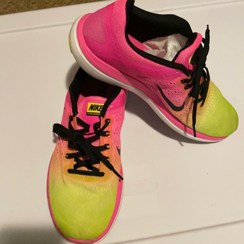 Nike Air Flex 2016